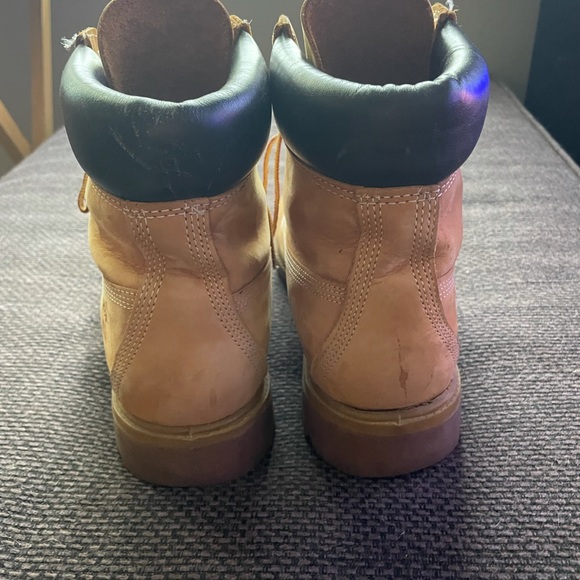 Timberlands - Picture 4 of 6